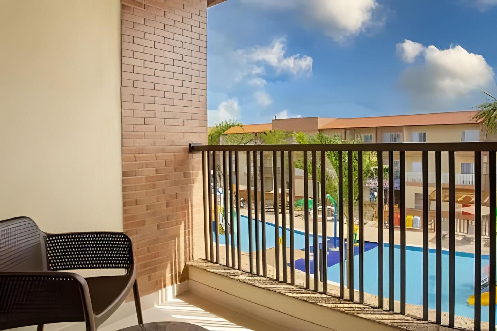 Ondas Praia Resort Em Порту-Сегуру Екстер'єр фото